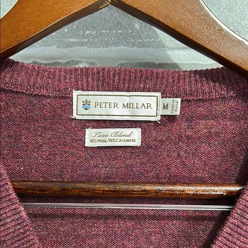 Peter Millar Burgundy V-Neck Sweater Mens Med 90% Wool 10% Cashmere Luxury‎ Knit